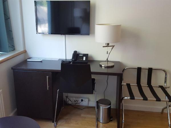 Hotel Montebello : photo 5 de la chambre single room with pullout bed-no view