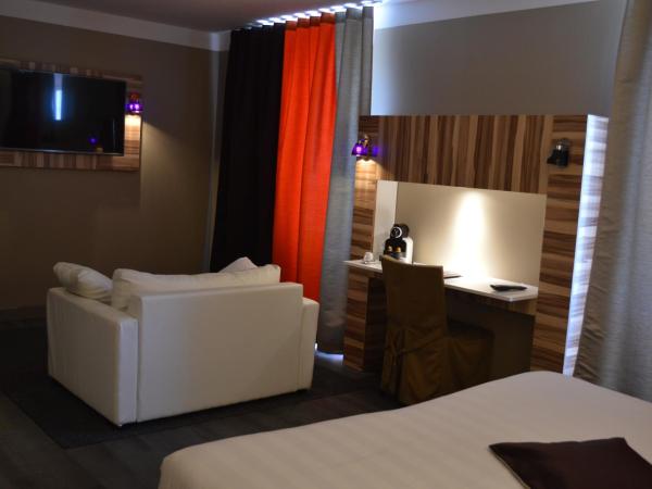 The Originals Boutique, Grand Hôtel Saint-Pierre, Aurillac : photo 1 de la chambre chambre familiale privilège pour 4 personnes
