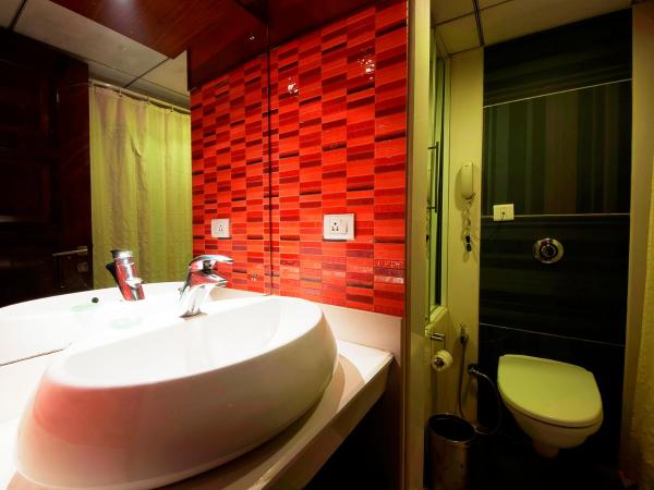 Hotel Aura - New Delhi Railway Station : photo 9 de la chambre aura suite with private jacuzzi 