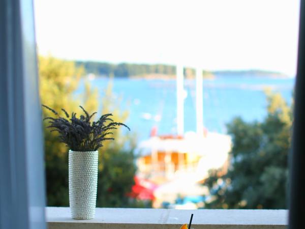 Boutique Hotel Mauro : photo 2 de la chambre chambre double supérieure avec balcon