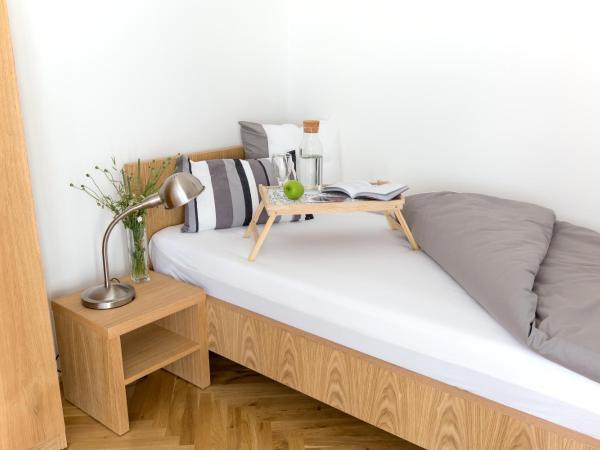 Bed and breakfast Placzek : photo 2 de la chambre chambre simple basique avec salle de bains commune