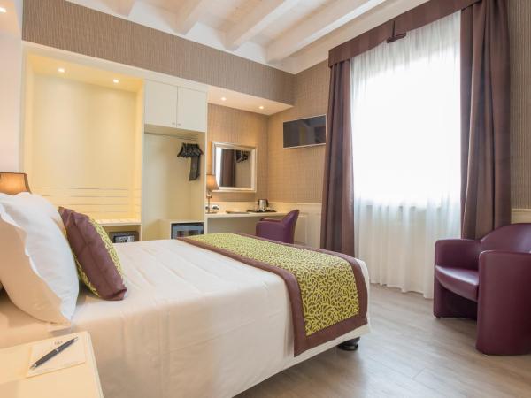 Hotel San Pietro : photo 5 de la chambre chambre double deluxe