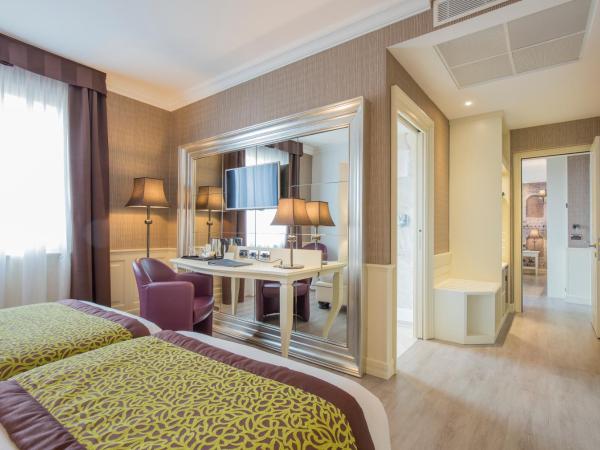 Hotel San Pietro : photo 6 de la chambre chambre familiale deluxe