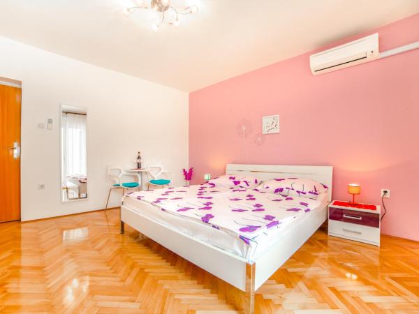 Guest House Marica : photo 4 de la chambre chambre double