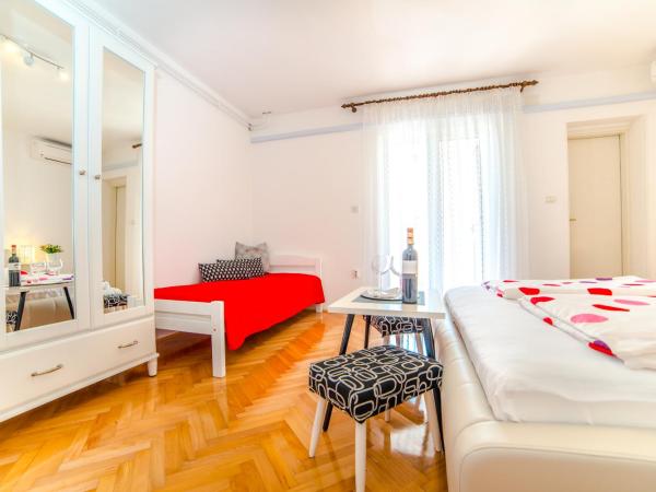 Guest House Marica : photo 7 de la chambre chambre triple