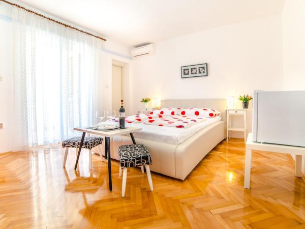 Guest House Marica : photo 6 de la chambre chambre triple