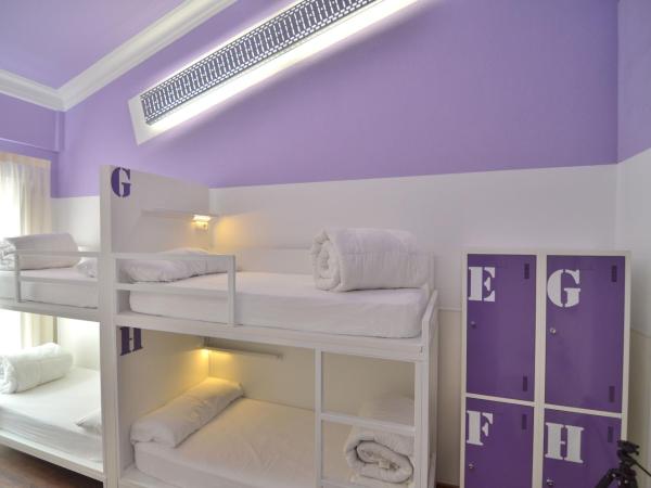 Far Home Atocha : photo 2 de la chambre lit dans dortoir mixte de 8 lits 