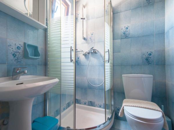 Stavros Pension : photo 10 de la chambre chambre lits jumeaux