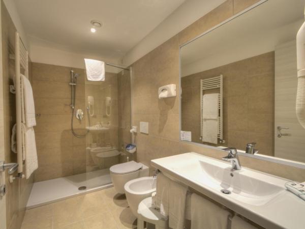 Best Western Hotel Genio : photo 4 de la chambre chambre triple