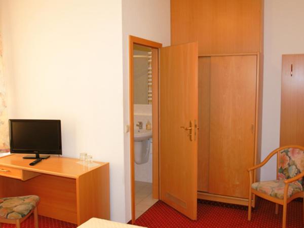 Hotel Pension Kaden : photo 2 de la chambre chambre simple Économique