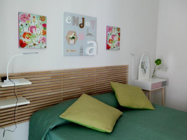 B&B Palazzo Scaramella : photo 1 de la chambre chambre double ou lits jumeaux supérieure avec salle de bains privative