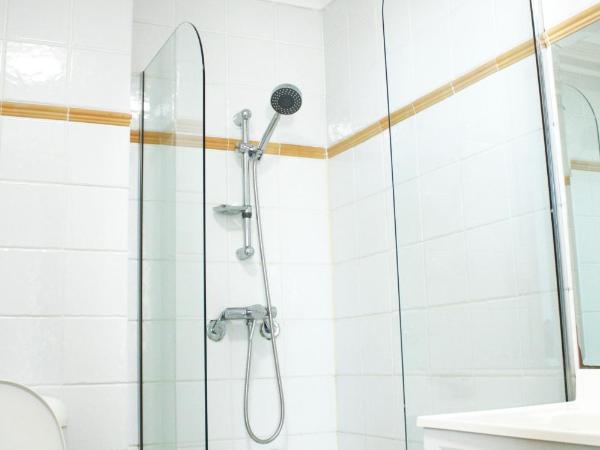 Little Coogee Hotel : photo 4 de la chambre suite 2 chambres