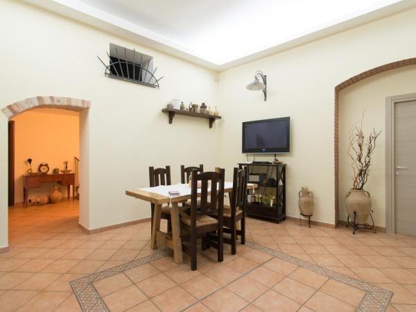 Alla Corte del Re : photo 4 de la chambre chambre triple avec salle de bains privative