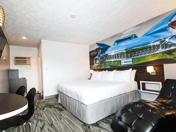 Cadillac Motel Niagara : photo 6 de la chambre chambre lit king-size standard