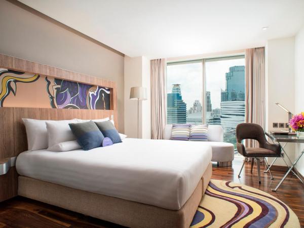 Novotel Bangkok Sukhumvit 20 : photo 1 de la chambre chambre lit king-size de luxe - Étage Éxécutif