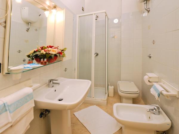 Hotel Amalfitana : photo 4 de la chambre chambre simple