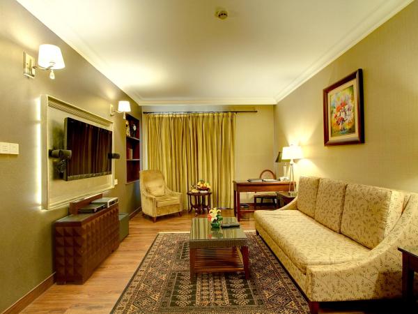 The Pllazio Hotel : photo 2 de la chambre neo classic room with 15% off on food and soft beverages 