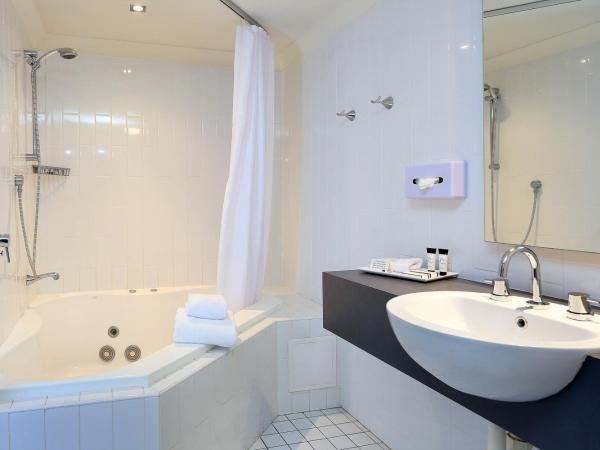 Brisbane International Virginia : photo 4 de la chambre chambre double de luxe avec baignoire spa