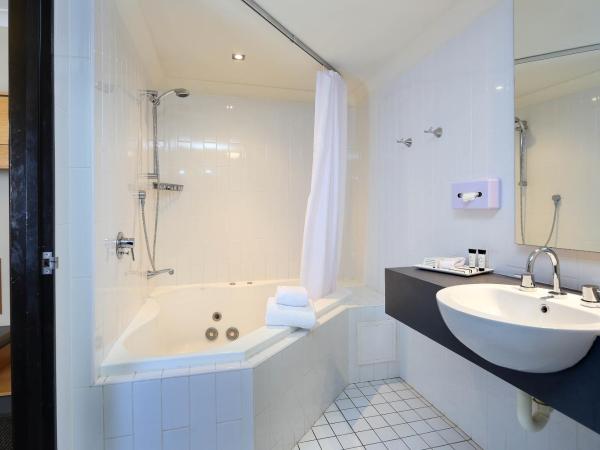 Brisbane International Virginia : photo 5 de la chambre chambre double de luxe avec baignoire spa