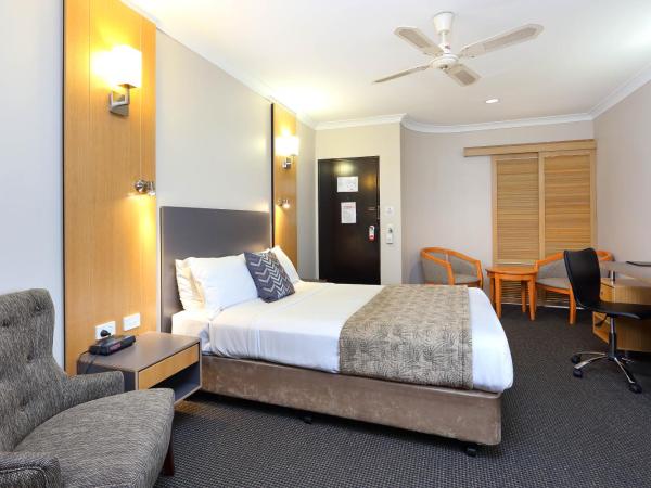 Brisbane International Virginia : photo 1 de la chambre chambre double de luxe avec baignoire spa