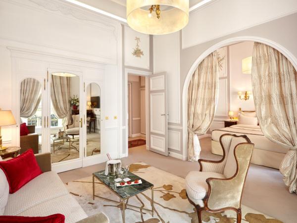 Hôtel Regina Louvre : photo 7 de la chambre suite tour eiffel