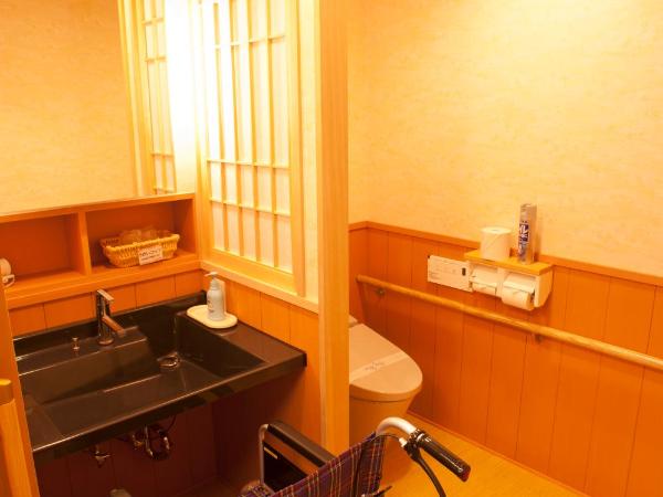 Matsui Honkan : photo 3 de la chambre chambre avec douche pour personnes à mobilité réduite