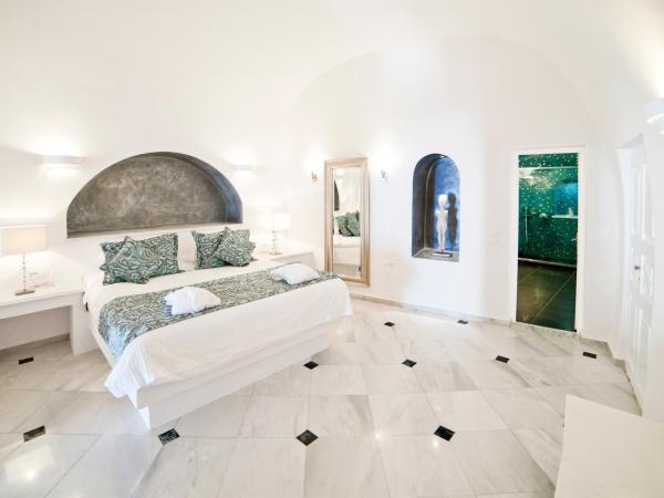 Anteliz Suites : photo 7 de la chambre suite de maître avec vue sur la caldeira