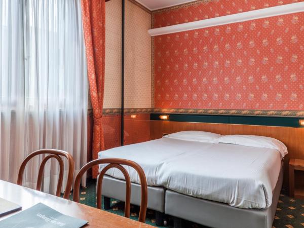 Hotel Des Etrangers : photo 8 de la chambre chambre double