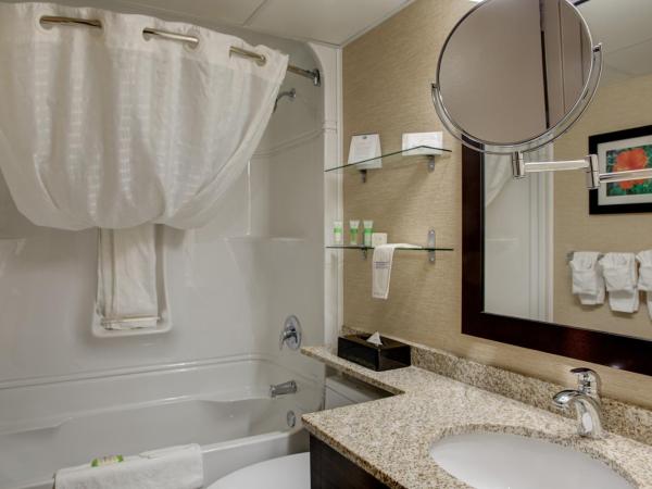 Best Western PLUS City Centre Inn : photo 10 de la chambre chambre deluxe avec 2 lits queen-size