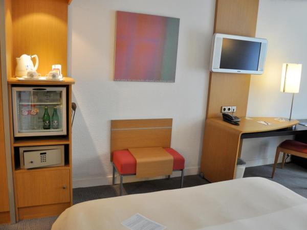 Novotel Andorra : photo 3 de la chambre chambre quadruple (3 adultes + 1 enfant)