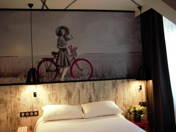 ibis Styles Dinan Centre Ville : photo 1 de la chambre chambre standard 2 lits simples