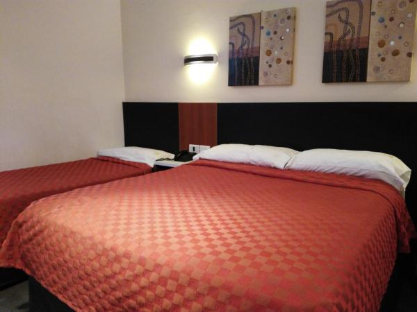Hotel A&B Internacional : photo 1 de la chambre chambre triple