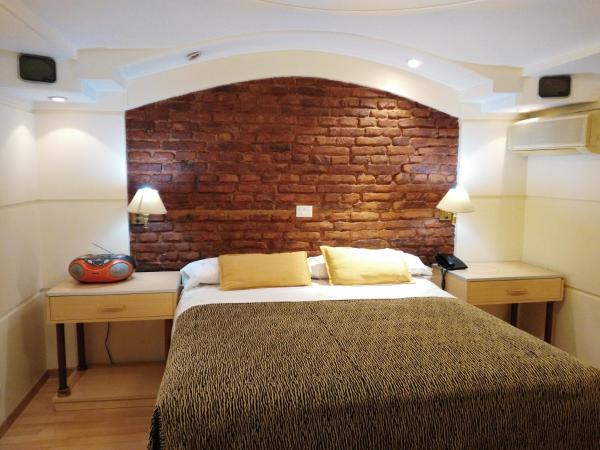 Hotel A&B Internacional : photo 2 de la chambre chambre double deluxe