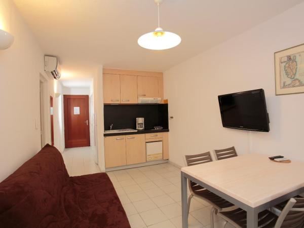 Résidence Lago Verde : photo 4 de la chambre appartement 2 chambres (4 adultes)