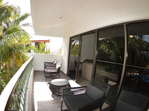 SINA SUITES CANCUN - Solo Adultos : photo 2 de la chambre suite supérieure