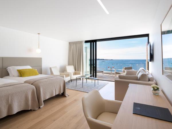 Relais & Châteaux Le Brittany & Spa : photo 1 de la chambre chambre de luxe batz avec terrasse - vue sur mer