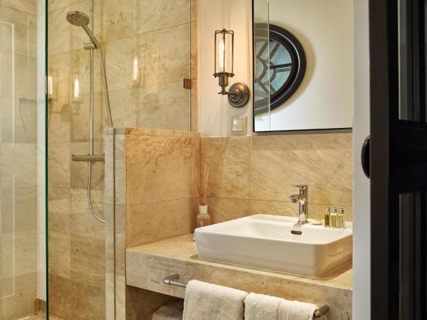 PEST-BUDA Design Hotel : photo 4 de la chambre suite