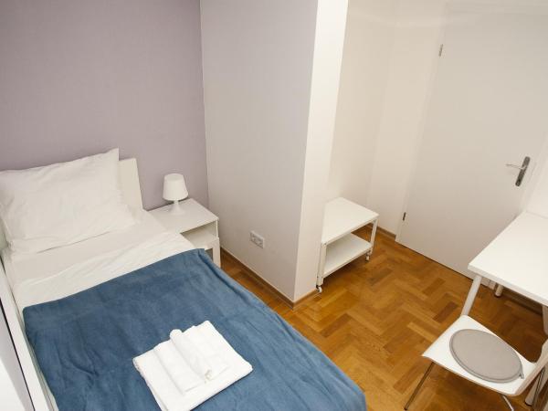 Paw Rooms : photo 3 de la chambre chambre simple avec salle de bains commune