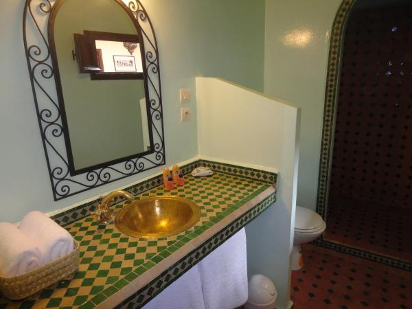 Dar Yanis : photo 2 de la chambre chambre double romarin