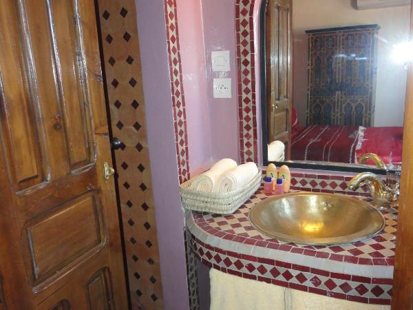 Dar Yanis : photo 2 de la chambre chambre double roses