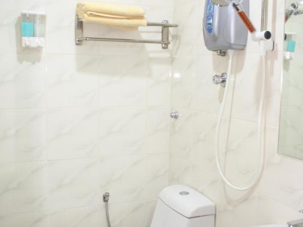 Tambun Inn Hotel : photo 5 de la chambre twin deluxe room (no window)