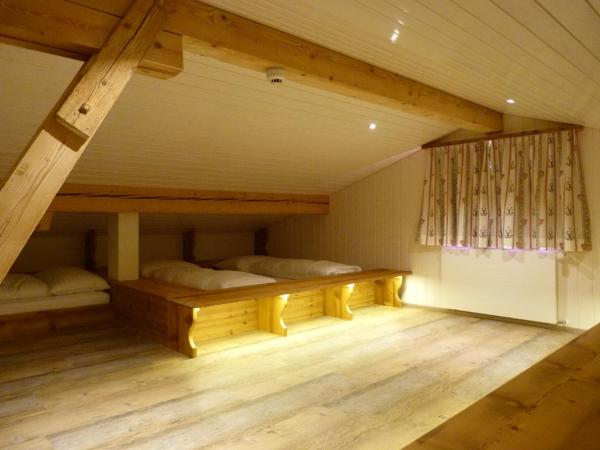 Berglodge Ristis : photo 6 de la chambre lit dans dortoir de 7 lits (n° 7)
