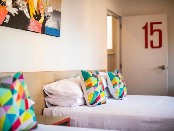 Granville Hotel : photo 3 de la chambre chambre lits jumeaux queen-size Économique avec salle de bains commune