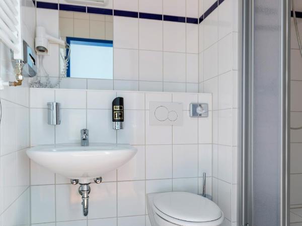 a&o Salzburg Hauptbahnhof : photo 8 de la chambre chambre simple