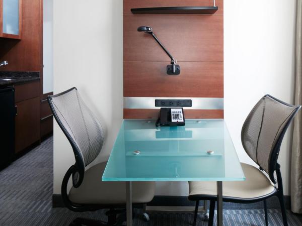 River Hotel : photo 6 de la chambre chambre deluxe avec 2 lits doubles