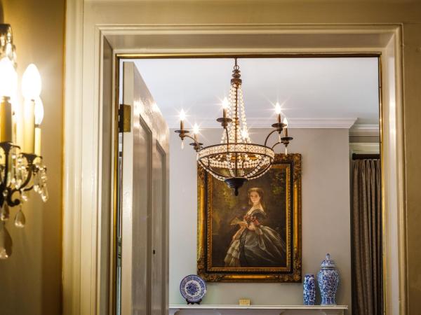 Eliza Thompson House, Historic Inns of Savannah Collection : photo 6 de la chambre chambre admiral turner lit king-size de luxe - maison principale