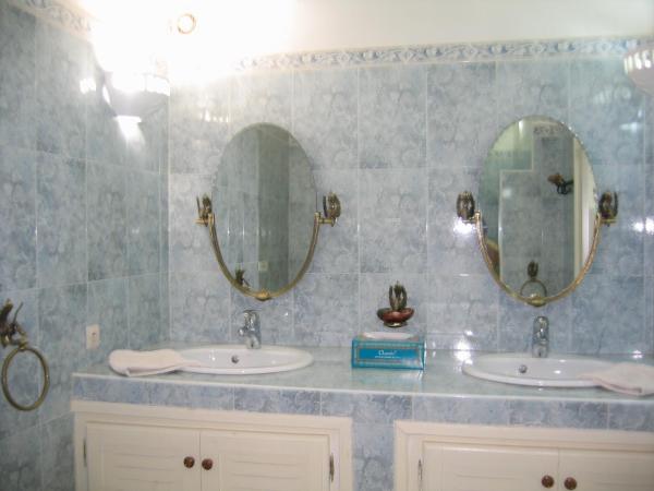 Les Tourmalines : photo 6 de la chambre chambre double ou lits jumeaux