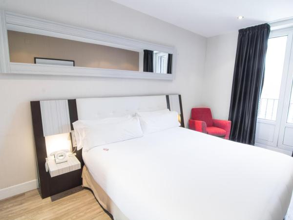 Petit Palace Arenal : photo 3 de la chambre chambre double ou lits jumeaux (1-2 adultes)
