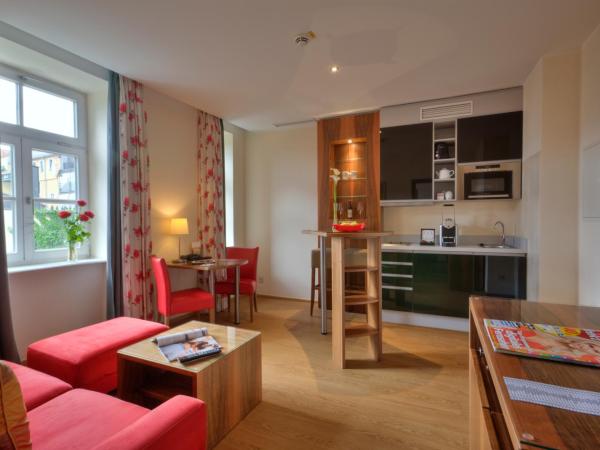 MAXIMILIAN MUNICH Apartments & Hotel : photo 2 de la chambre suite junior (2 adultes)