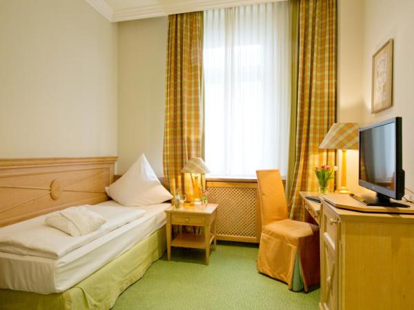 Central-Hotel Kaiserhof : photo 1 de la chambre chambre simple standard